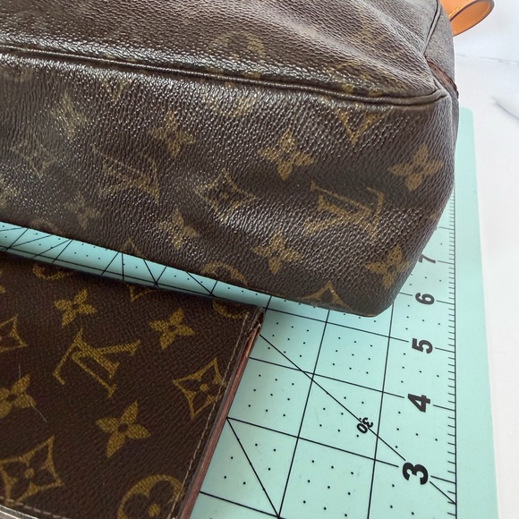 Louis Vuitton Monogram Canvas Toiletry Pouch with Tan Strap - Picture 11 of 11